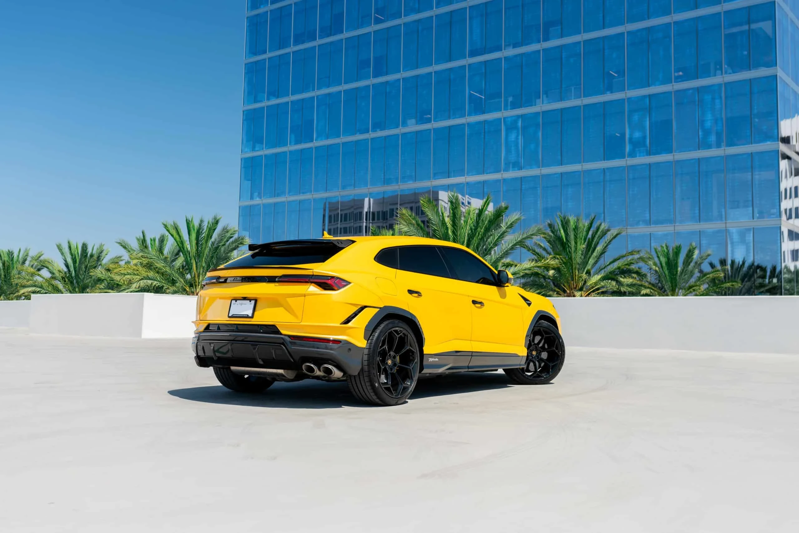 Lamborghini Urus Performante detail relevant to performance suv rentals on MIAMI / CAR