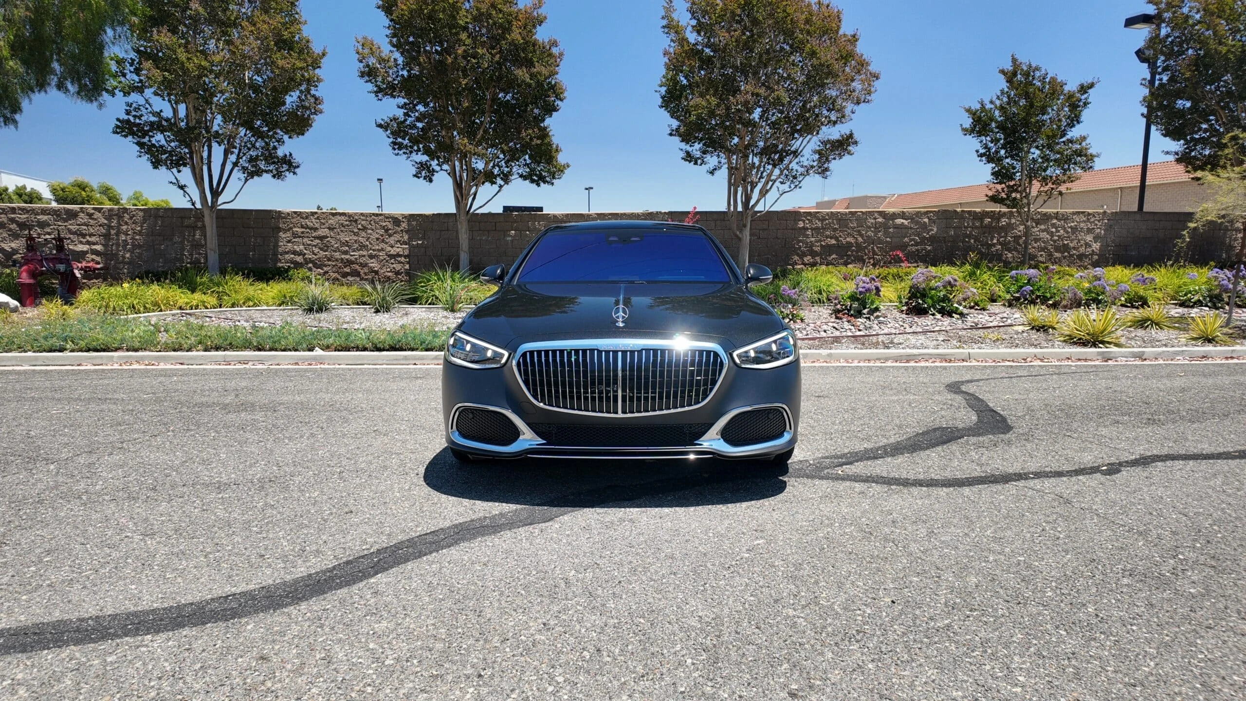 Mercedes-Maybach S 580 detail relevant to miami office car delivery on MIAMI / CAR